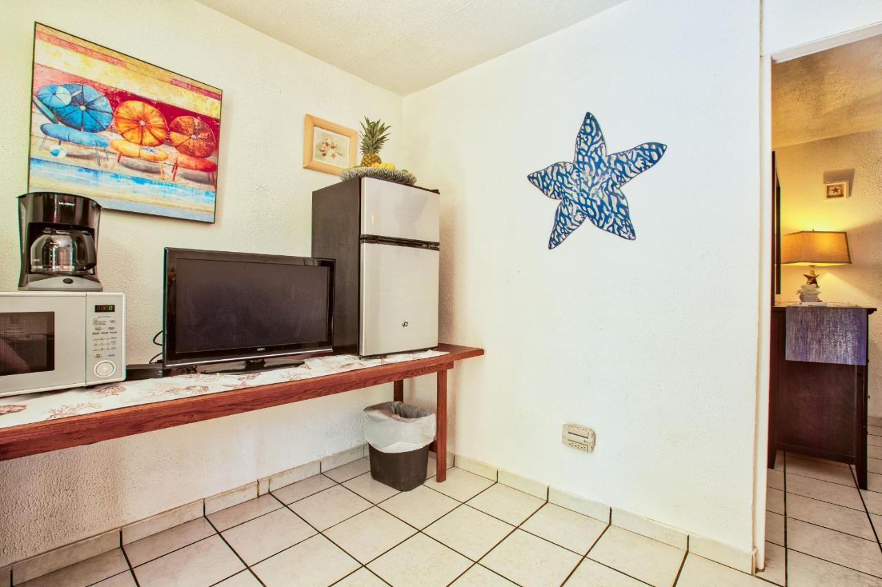 Coconut Palms Inn Rincón Extérieur photo